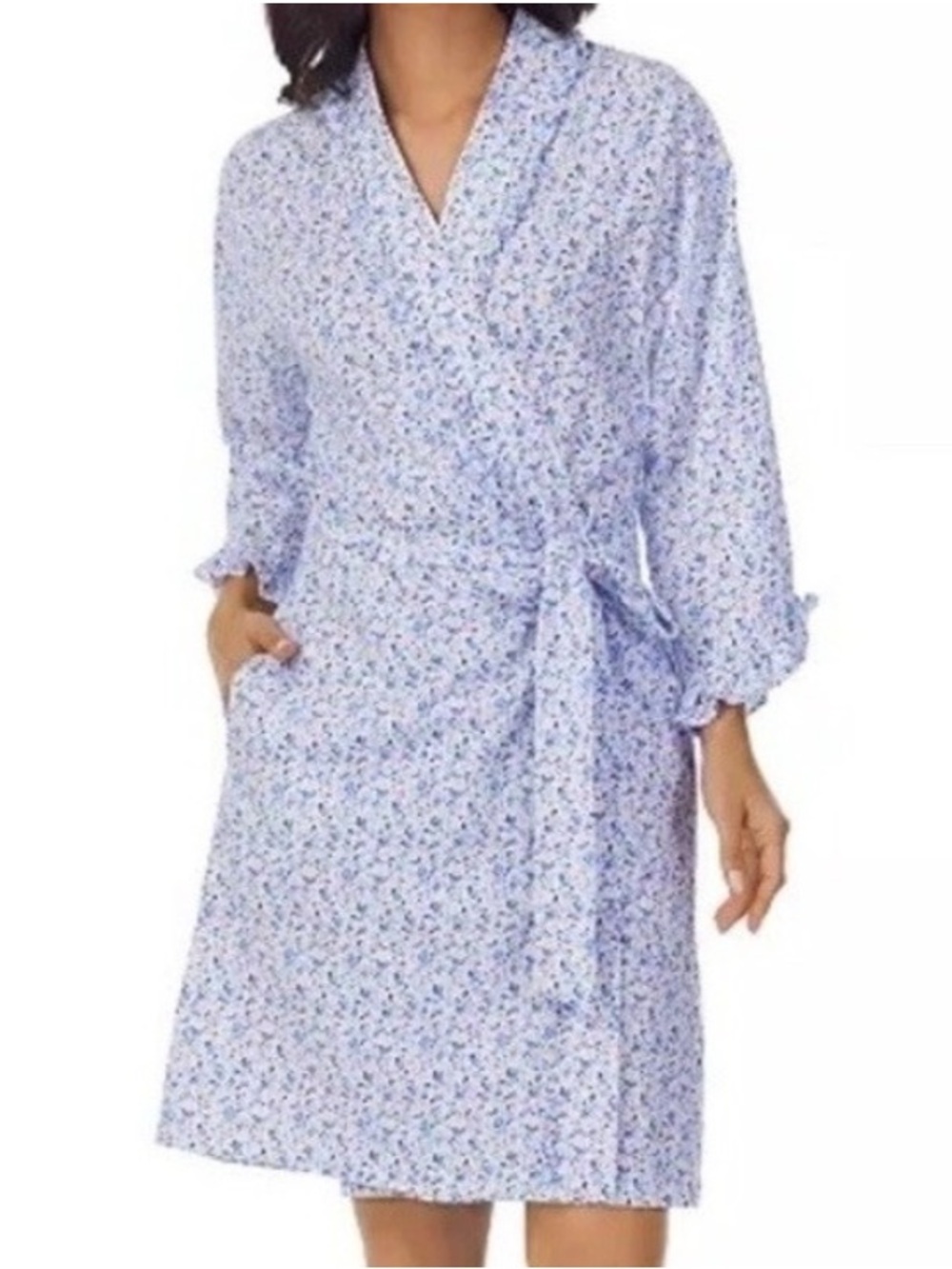 Eileen West Light Blue Ditsy Floral Cotton Long Sleeve Short Wrap Robe. Size S/M